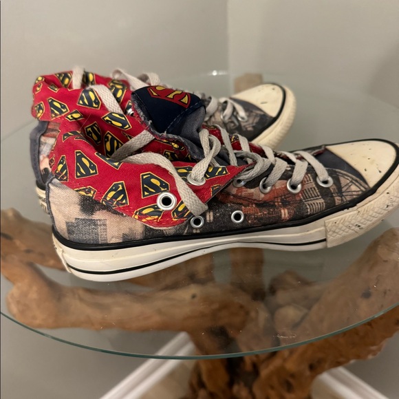 Converse All Star Hi Top Graffiti Superman Comics Sneaker Shoes Men's 5 Wo's 7 - Picture 3 of 5